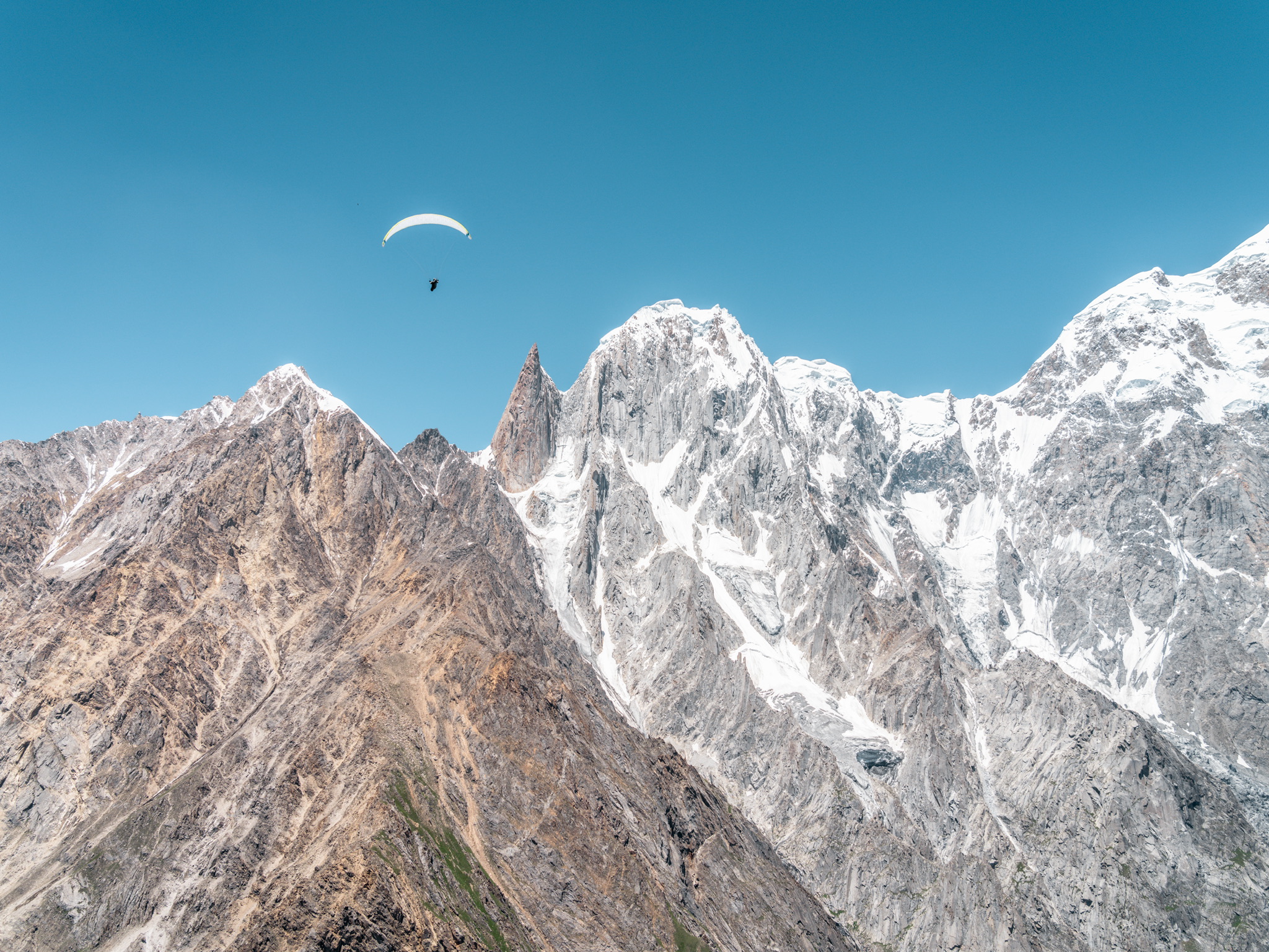 Trekking route with dramatic ridge views